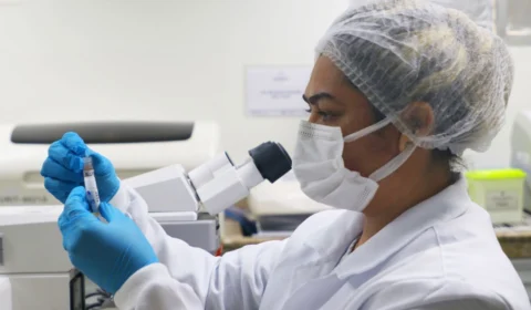 Saúde atualiza boletins da Covid-19, Monkeypox e vacinação no Amazonas nesta sexta-feira