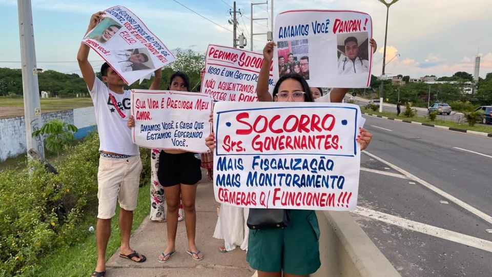 Família faz apelo por jovem desaparecido em Manaus