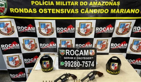 ROCAM prende dupla com armas em campo de futebol na zona Norte