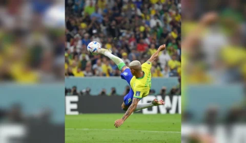 Com gol de voleio, Brasil vence a Sérvia no jogo de estreia na Copa do Mundo