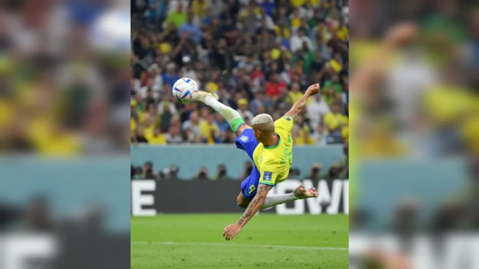 Com gol de voleio, Brasil vence a Sérvia no jogo de estreia na Copa do Mundo