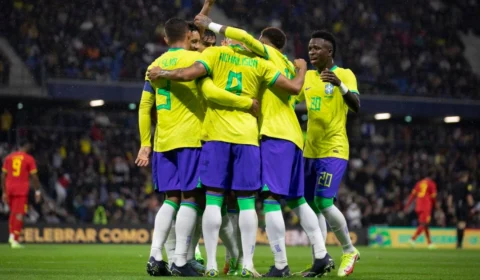 Brasil joga contra Suíça em busca da classificação