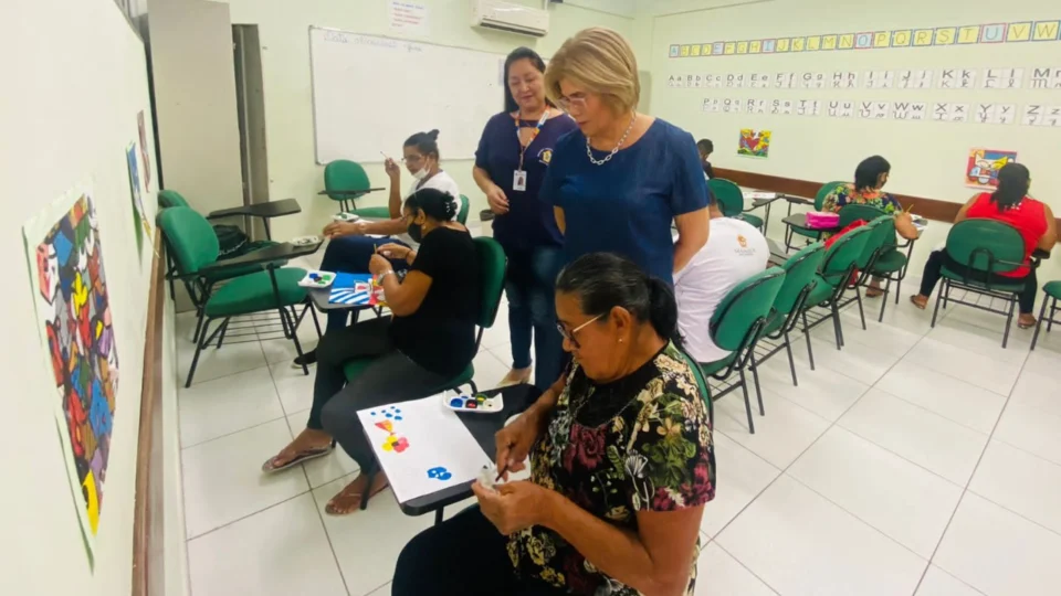 FUnATI e Cemeapi abrem matrículas para a escolarização de adultos e pessoas idosas
