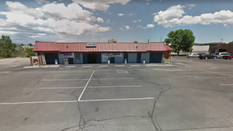 Tiroteio em boate gay deixa cinco mortos e 18 feridos nos EUA