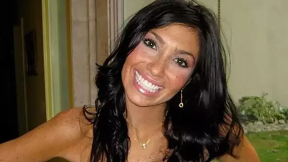 Família luta para reabrir caso de professora morta com 20 facadas