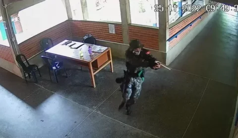 Três pessoas morrem e 11 ficam feridas durante atentado em escolas