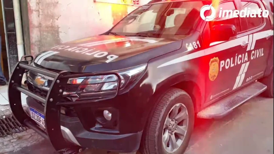 Mulher é presa por lesão corporal grave após atacar ex-companheiro em Benjamin Constant