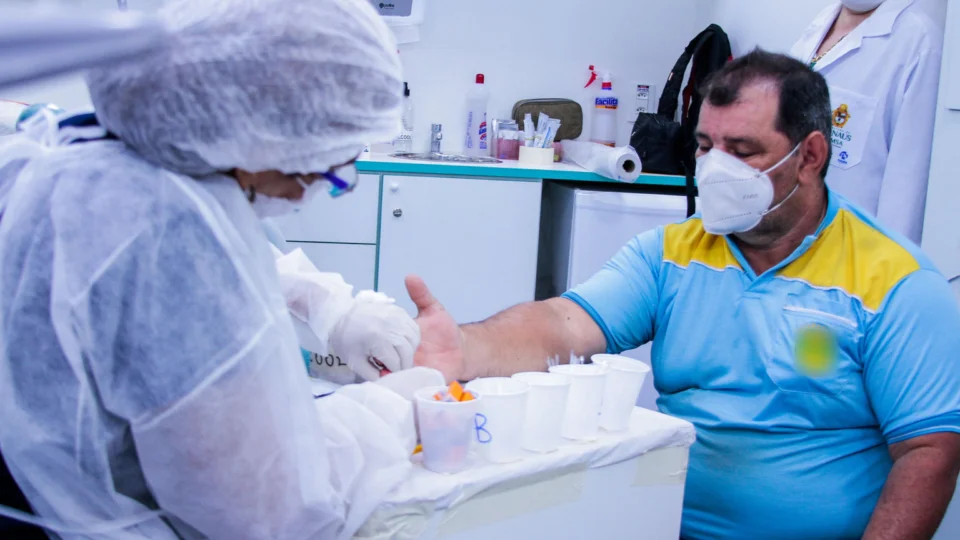 Serviços essenciais de saúde serão mantidos em Manaus a partir das 13h desta quinta-feira