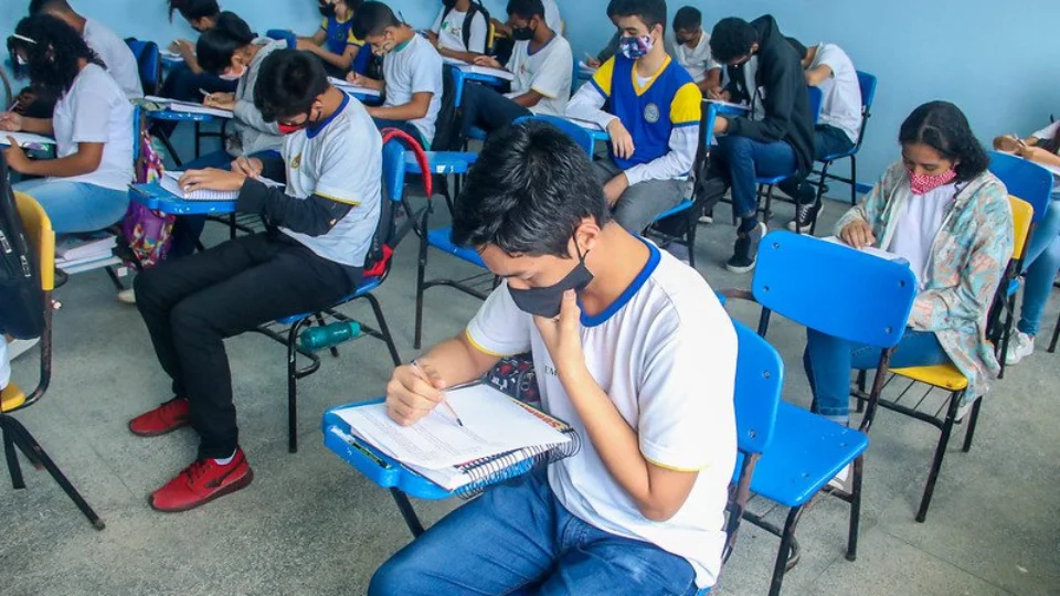 Confira o calendário de matrículas da rede pública de ensino no AM