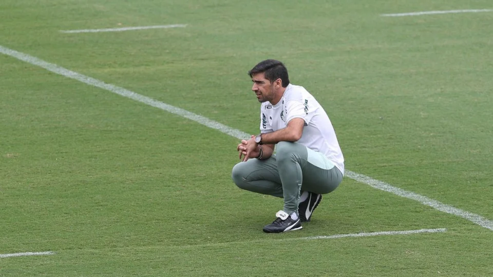 Abel Ferreira concorre ao prêmio de melhor técnico do mundo da IFFHS