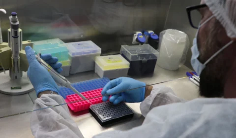 Amazonas registra 24 novos casos de Covid e 2 de Mpox