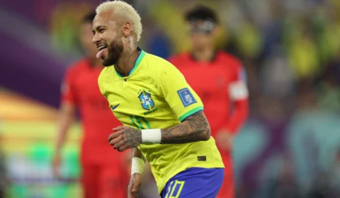 Neymar elogia jogo coletivo da seleção e agradece carinho da torcida