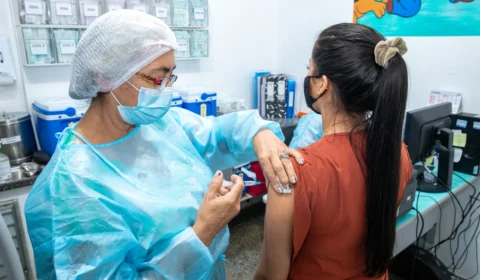 Amazonas amplia em mais de 50% o total de vacinas aplicadas contra a Covid-19 em 2022