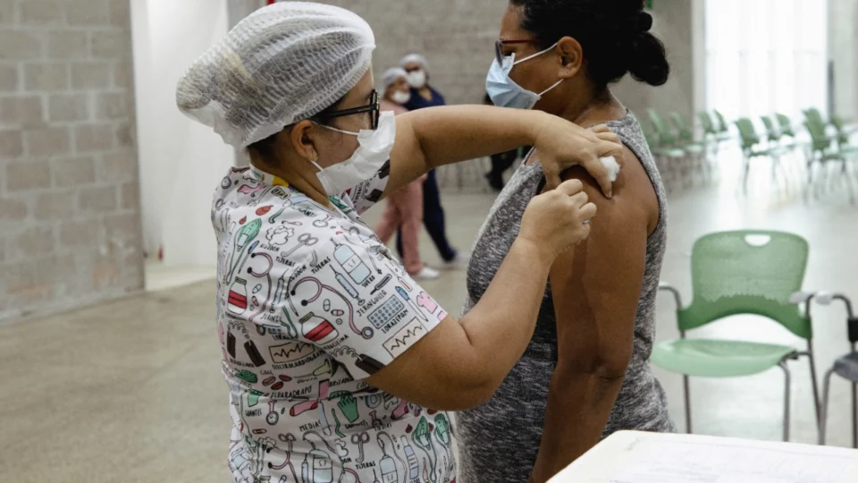Manaus terá dez pontos de vacinação contra a Covid-19&nbsp;neste sábado