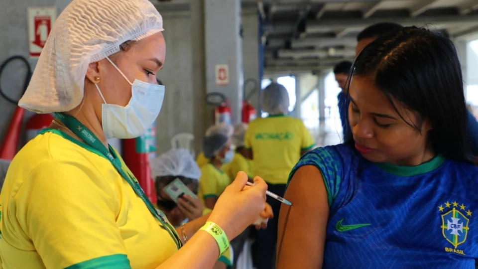 Copa na Arena: Saúde destaca importância de atualizar o esquema vacinal contra a Covid-19