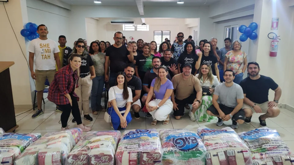 Projeto entrega cerca de 1 tonelada de alimentos para abrigos e famílias em situação de vulnerabilidade social