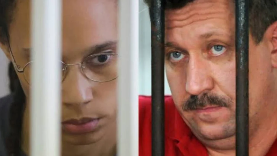 Jogadora de basquete é libertada em troca de traficante de armas entre EUA e Rússia