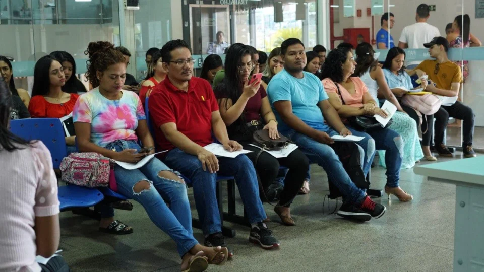 Sine Amazonas divulga 125 vagas de emprego em diversas áreas para esta terça-feira