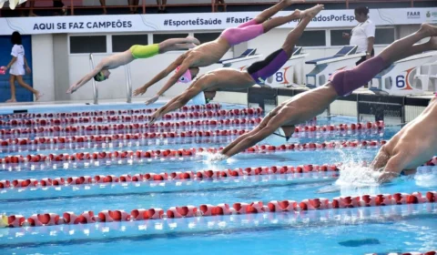 Parque Aquático da Vila Olímpica é sede do Campeonato Amazonense de Categorias