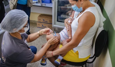 Vacina contra poliomielite está disponível em unidades de saúde da capital e innterior do AM