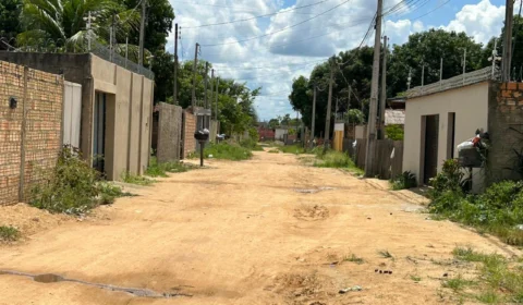 Moradores denunciam falta de asfalto em rua de Boa Vista
