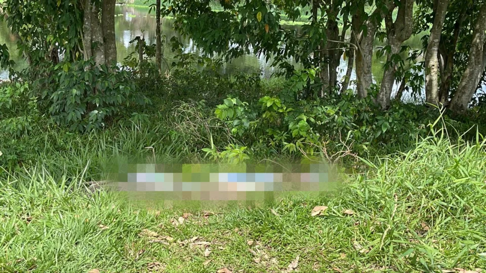 Corpo é encontrado enrolado em lençol