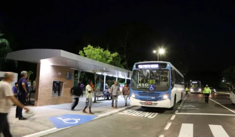 Prefeitura de Manaus reforça linhas de ônibus para festividades do Réveillon 2023