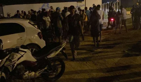 Jovem é baleado ao sair de jogo de futebol