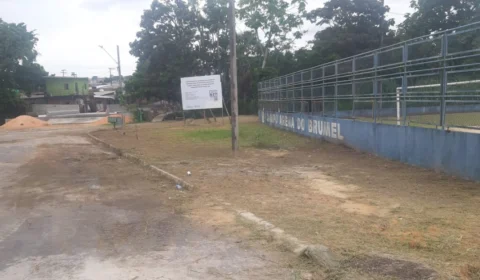 Semulsp atende solicitação de Peixoto e realiza limpeza de campo na zona Norte de Manaus