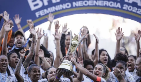 Supercopa em 5 de fevereiro abre temporada 2023 do futebol feminino