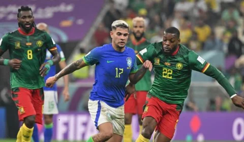 Brasil perde para Camarões, classifica e enfrenta Coreia do Sul nas oitavas