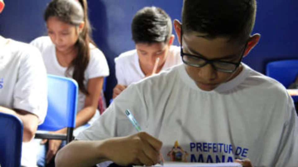 Ano letivo 2023 das escolas ribeirinhas do Rio Negro começa na sexta-feira