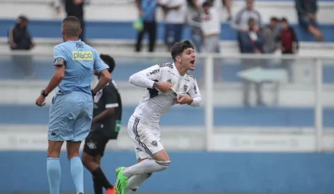Copinha: Atlético-MG vira contra Mixto e se aproxima da classificação