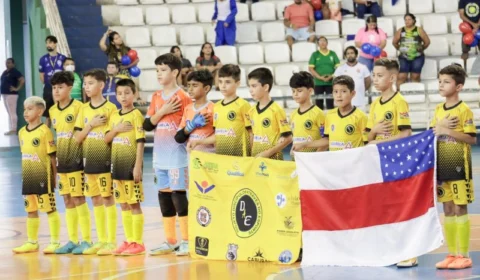 Na Arena Amadeu Teixeira, Craques do Futuro levantam taça de campeão no Sub-11 de futsal