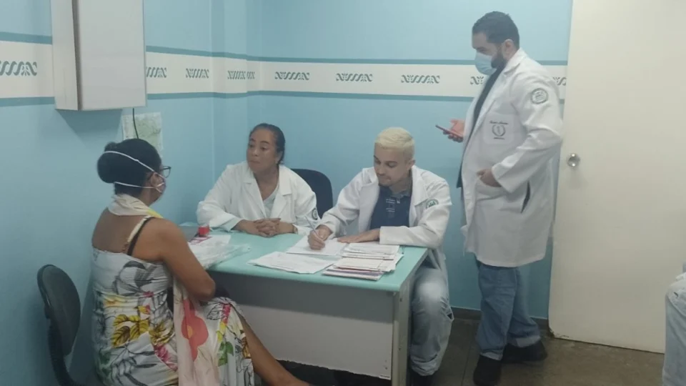 Policlínica Codajás convoca pacientes para exames