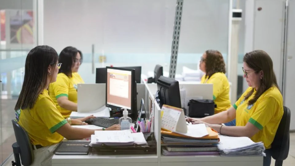 Sine Amazonas divulga 74 vagas de emprego em diversas áreas para esta sexta-feira