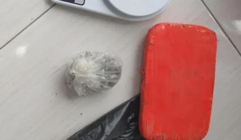 Mulher é presa com drogas na zona leste de Manaus 