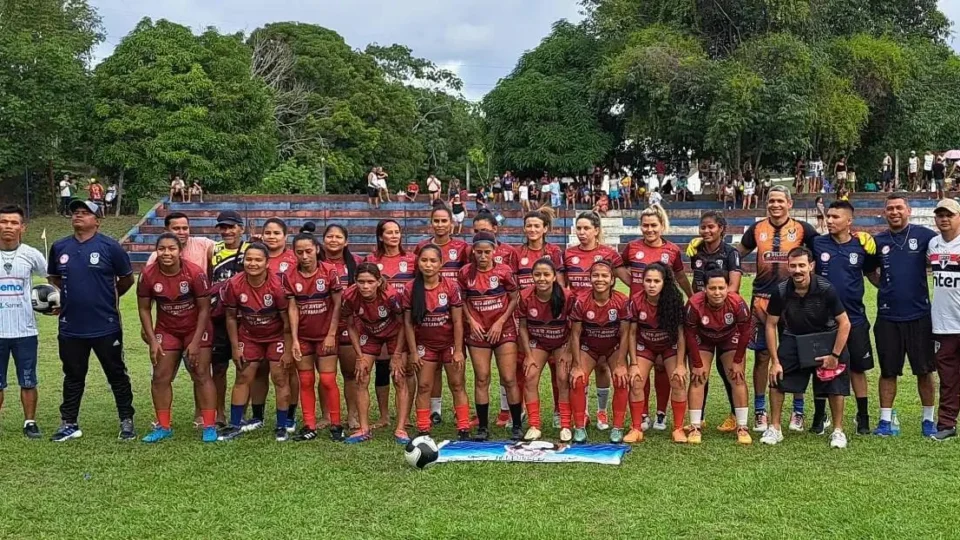 Jovens de Cristo Canaranas vencem e garantem vaga na final do Peladão Feminino 2023