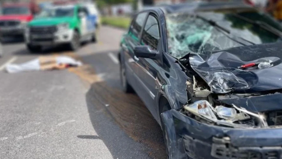 Condutor envolvido em acidente fatal pegou o veículo escondido
