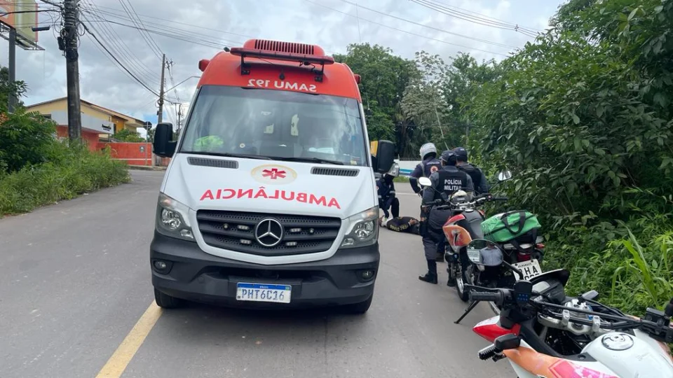 Acidente de trânsito deixa motociclista ferido zona Centro Oeste