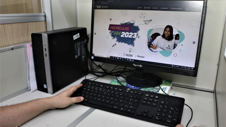 Rede estadual inicia matrícula de novos alunos nesta sexta-feira