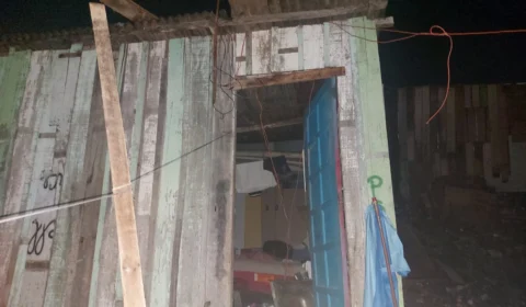 Com família dentro, casa tomba na zona Leste de Manaus