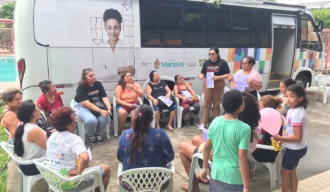 Usuárias do Magdalena Arce Daou recebem atendimento psicossocial em Unidade Móvel