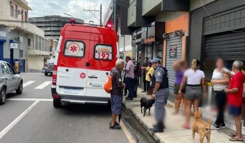 Casal de irmãos é baleado dentro de restaurante do pai no centro