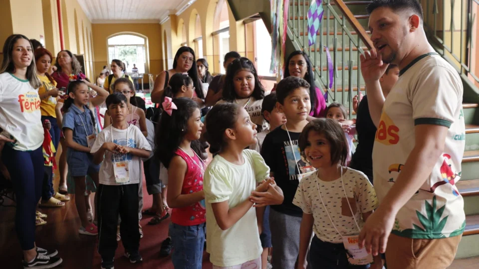 Último final de semana do Festival de Férias, com espetáculo gratuito no Teatro Amazonas, neste domingo