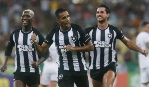 Botafogo vence Fluminense pelo Campeonato Carioca