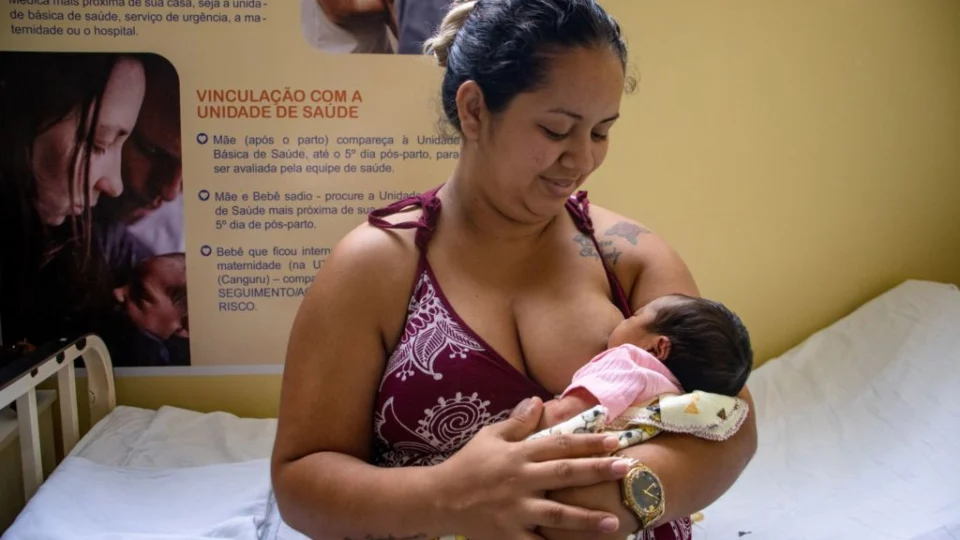 Maternidade Moura Tapajóz reforça pedido para doação de leite materno