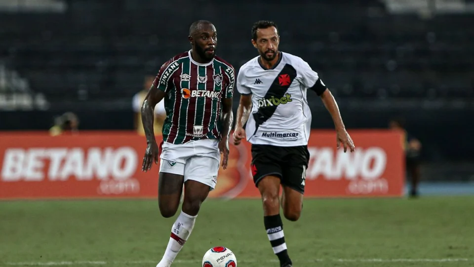 Fluminense e Vasco ficam frente a frente em clássico pelo Carioca
