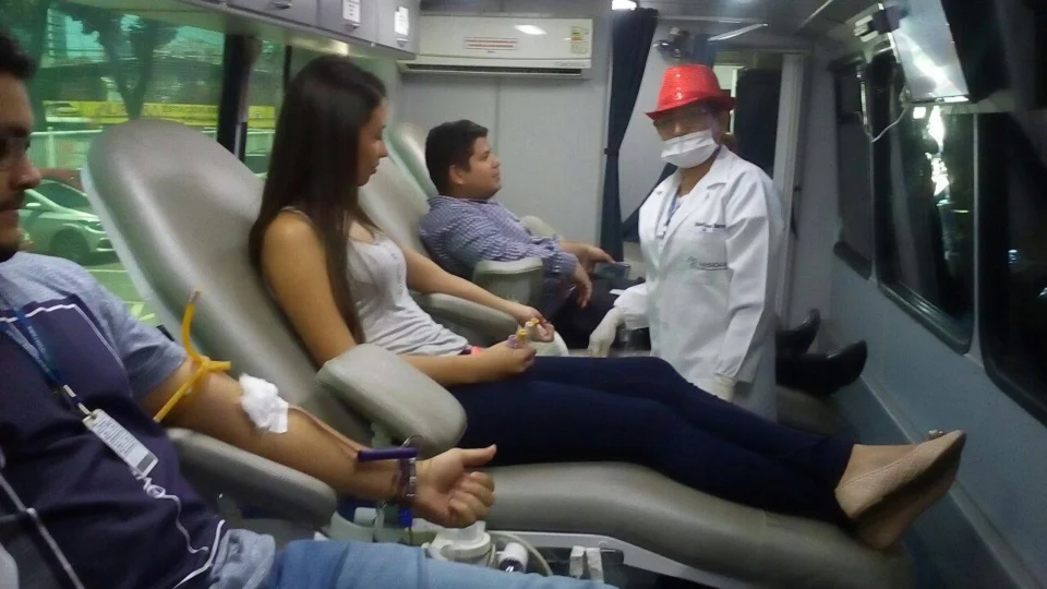‘Vampirão’&nbsp;promove ação de coleta de sangue para o carnaval; saiba onde doar