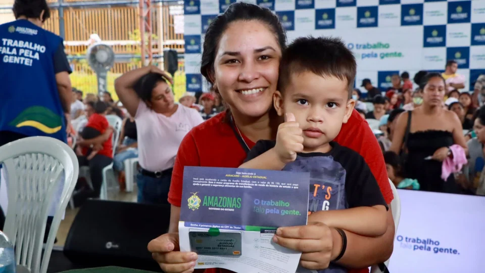 Cartões do programa Auxílio Estadual Permanente serão entregues no SEAS